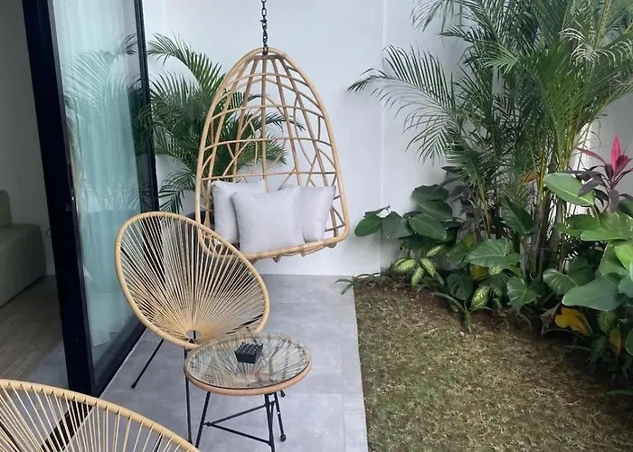 アパート Tropical Luxury - Seseh Living