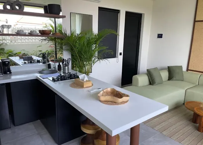 アパート Tropical Luxury - Seseh Living *