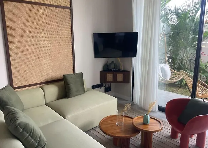 アパート Tropical Luxury - Seseh Living